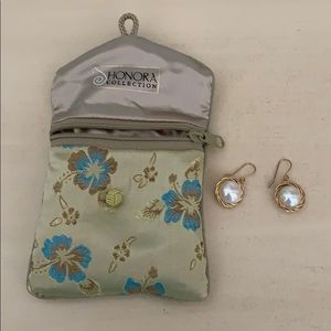 Honora Pearl Earrings